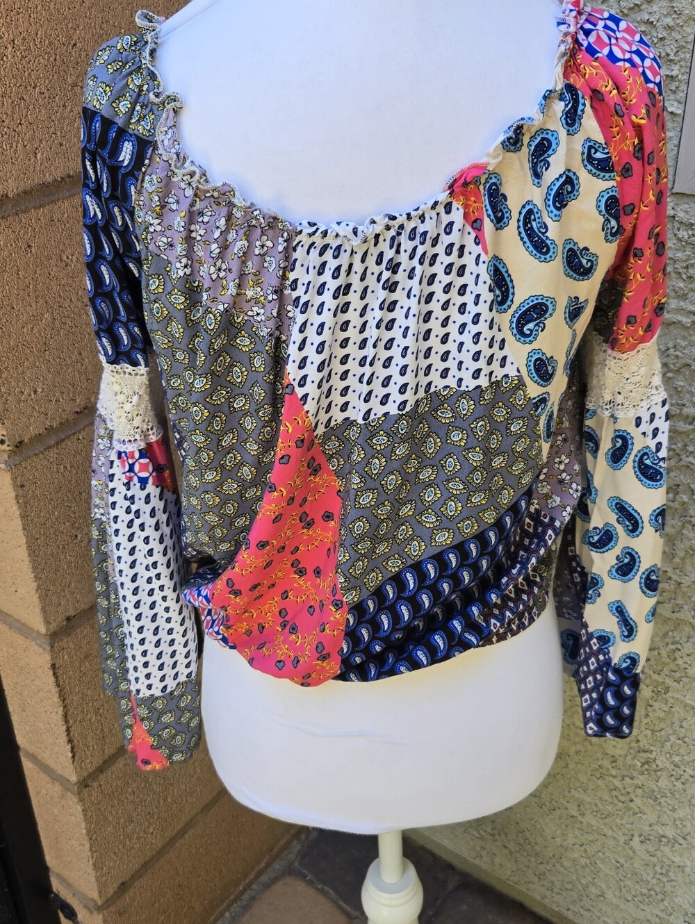 Cliche Boho Patchwork Peasant Top in Pink & Navy - Picture 5 of 8